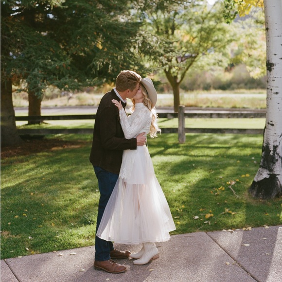 Kamperett Camille Dress and Isabella Tunic - Picture 4 of 5